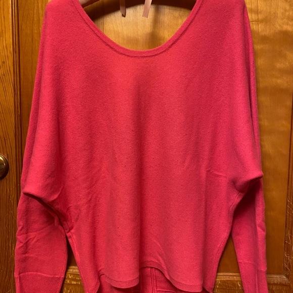Garnet Hill Sweaters - Gorgeous 100% Cashmere button back sweater